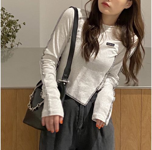 Long Sleeve Women's Slim Asymmetrical Retro T-Shirt