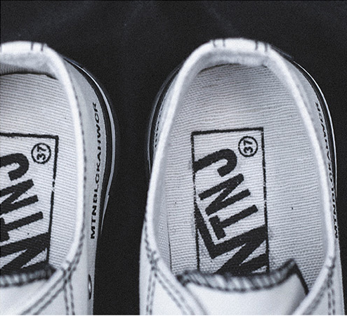 Korean Low-Top Canvas Sneakers