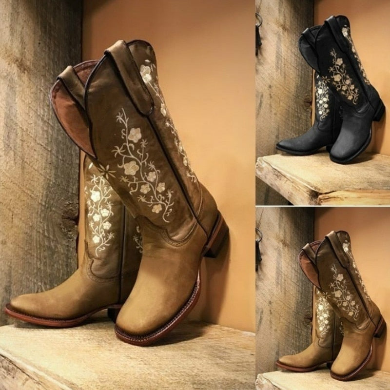 Plus Size Women's Embroidered Mid-Heel Boots