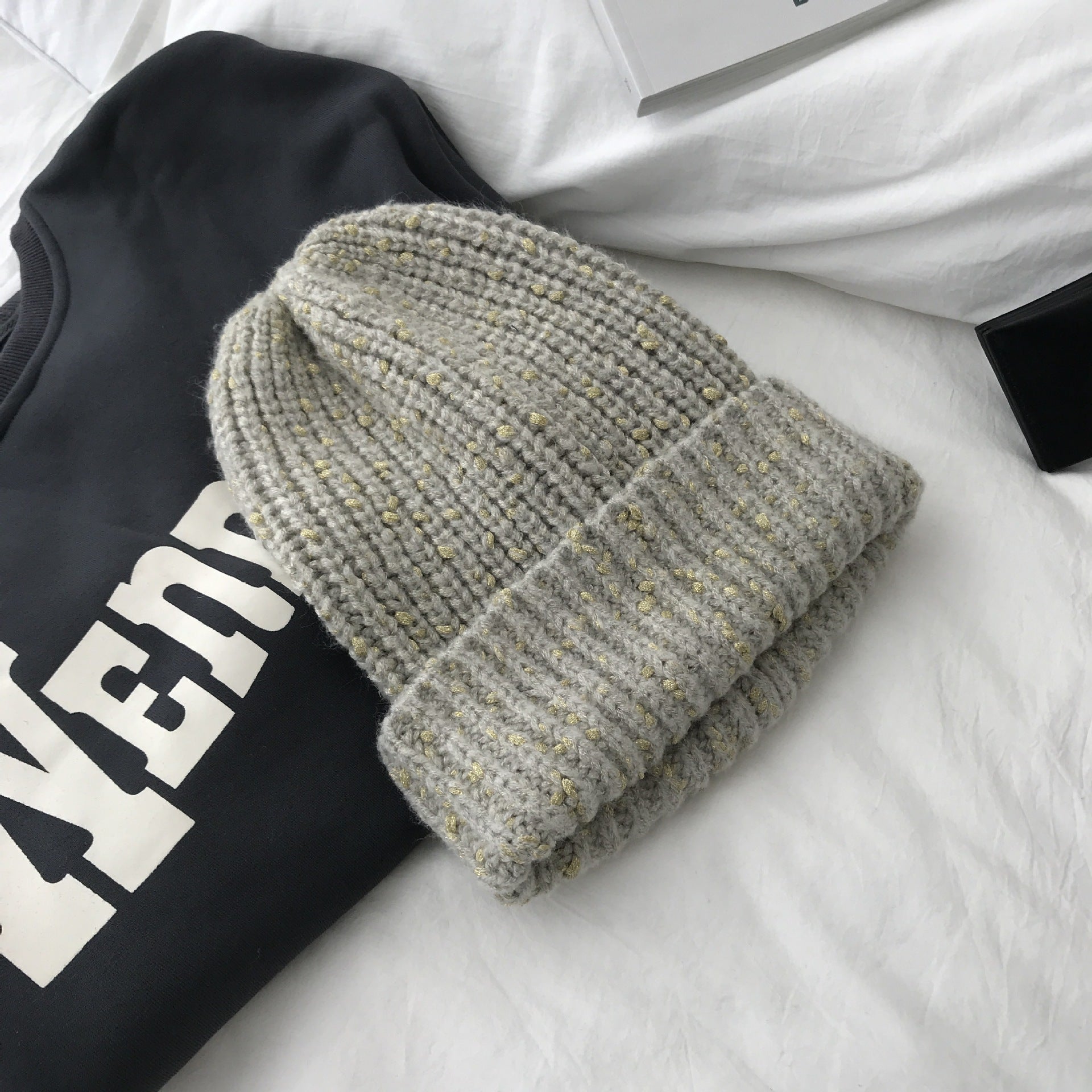 Women's Thick Knitted Hat for Autumn and Winter