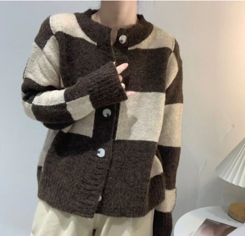 Women's Loose Check Pattern Sweater Coat