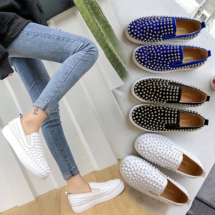 Women's Platform Casual Slip-On Shoes with Rivets
