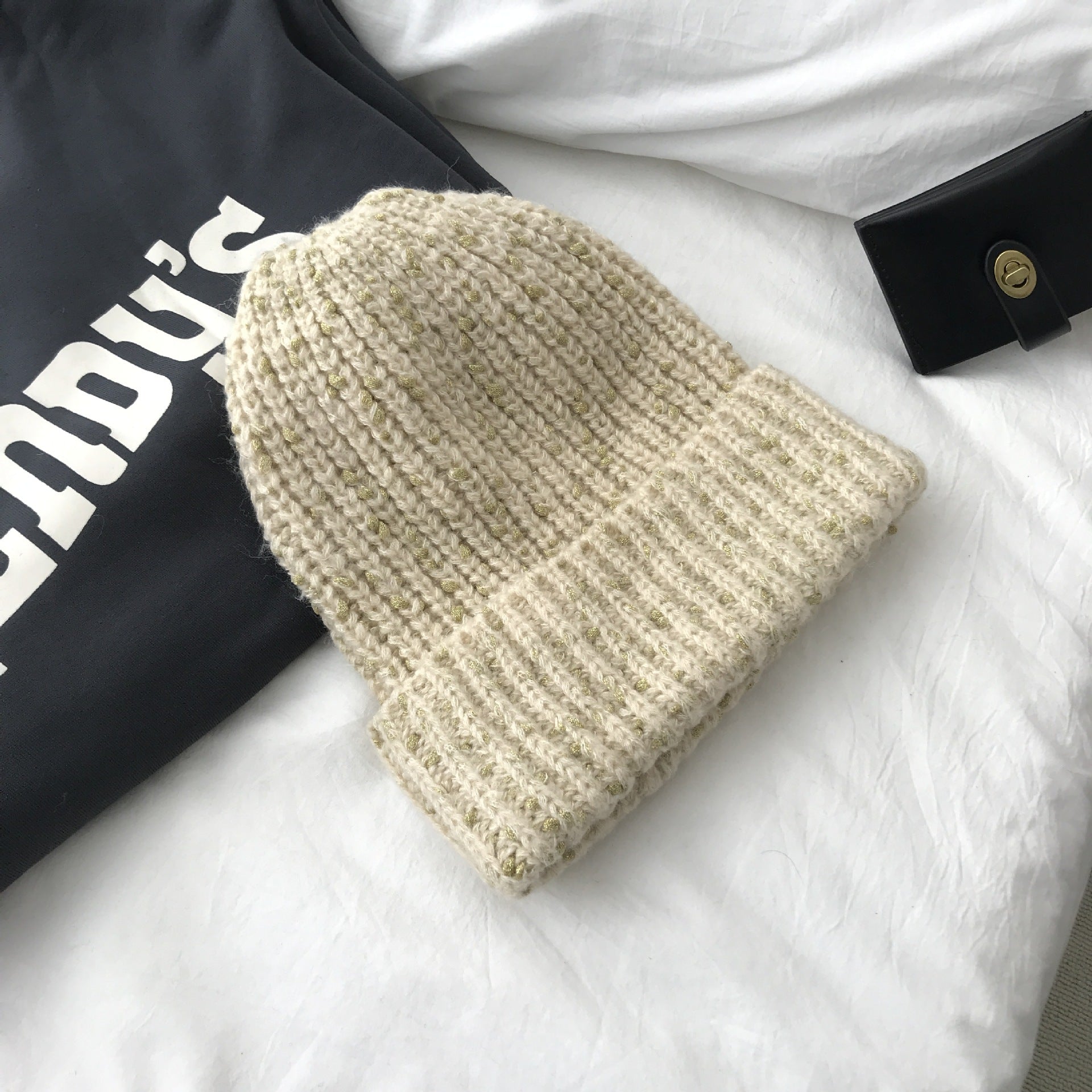 Women's Thick Knitted Hat for Autumn and Winter