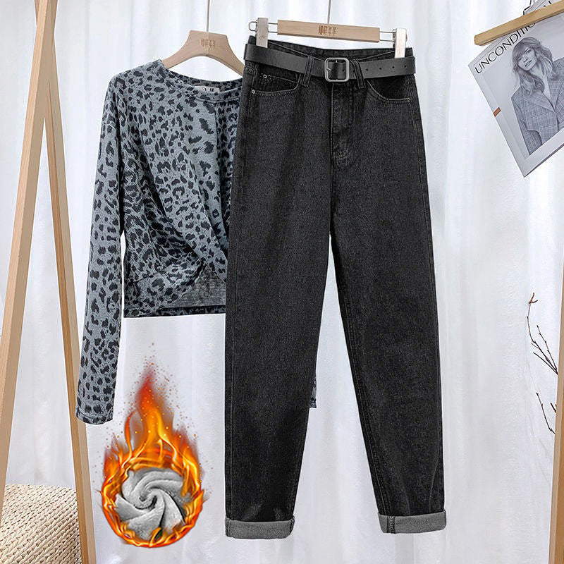 New High-Waisted Fleece-Lined Cropped Jeans