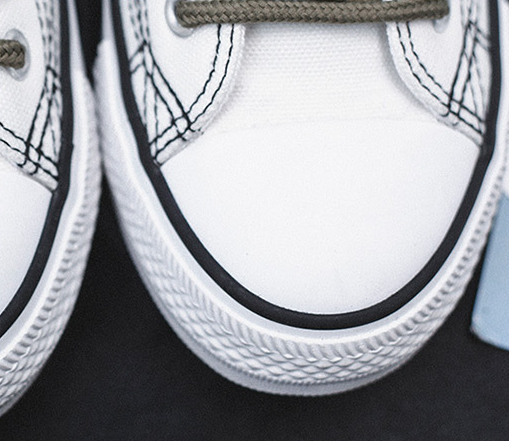 Korean Low-Top Canvas Sneakers