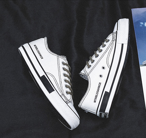 Korean Low-Top Canvas Sneakers