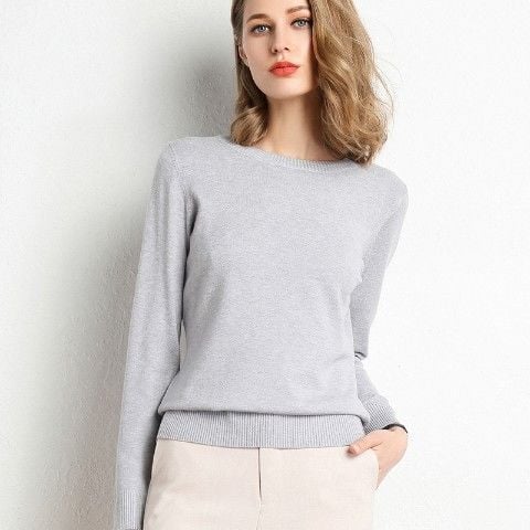 Women's Knitted Round Neck Sweater Top