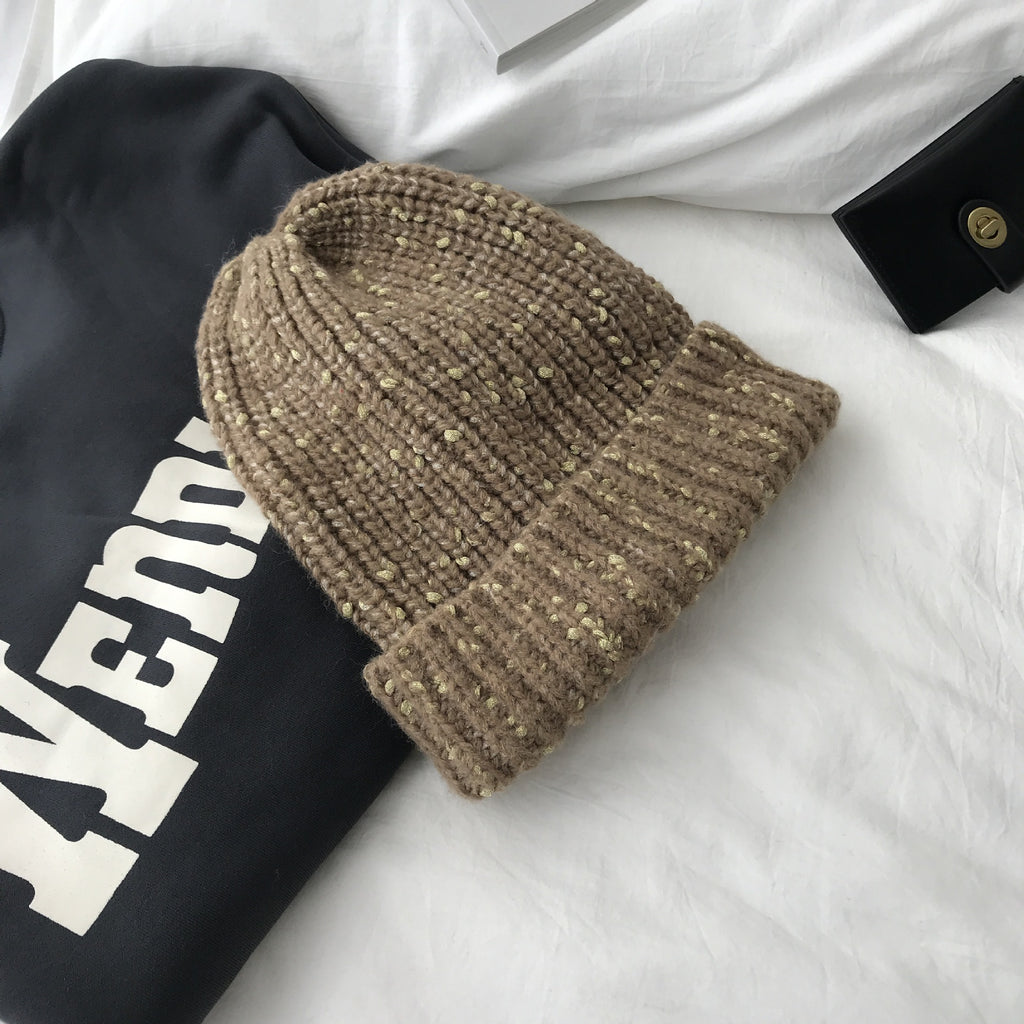 Women's Thick Knitted Hat for Autumn and Winter